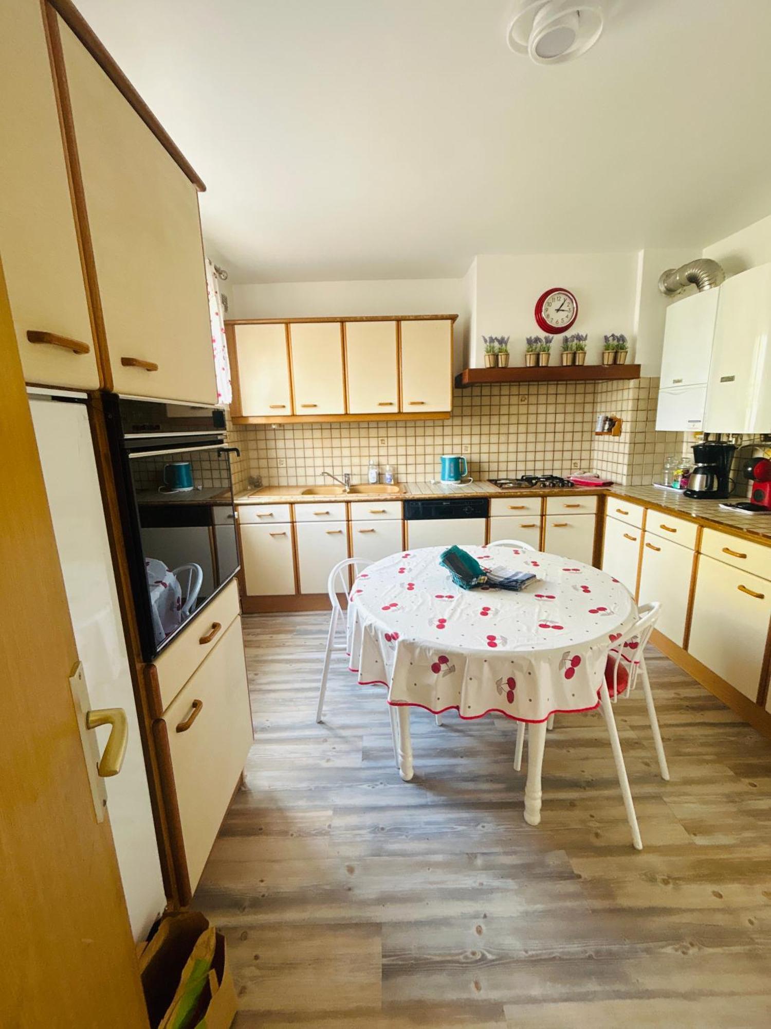 A 5 Min De Moulins Maison De Hébergement de vacances *